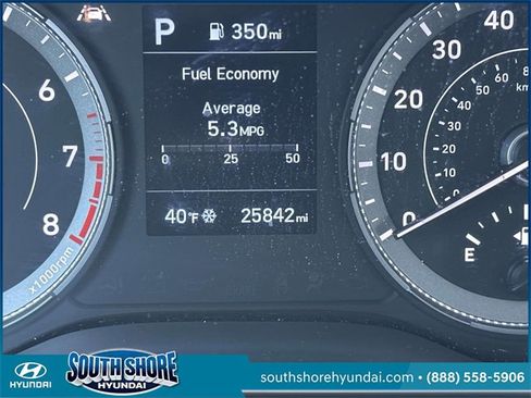 Certified 2021 Hyundai Venue SEL w/ Premium Package image 25