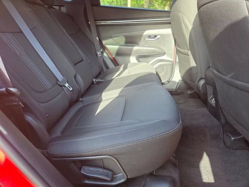 Used 2023 Hyundai Tucson SEL w/ Cargo Package AWD/4WD image 17