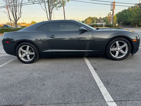 Used 2013 Chevrolet Camaro LT RWD image 7