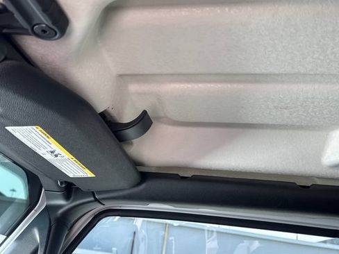 Used 2022 Jeep Wrangler Sport AWD/4WD image 16