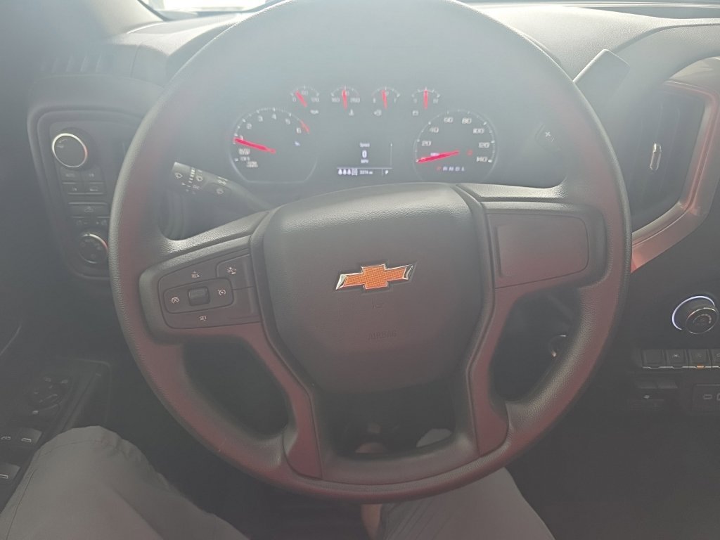 Used 2026 Chevrolet Silverado 1500 Custom w/ Turbomax Blackout Package AWD/4WD image 42