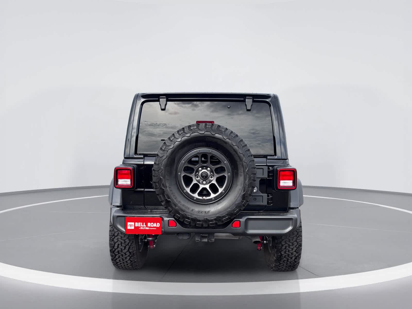 Used 2023 Jeep Wrangler Unlimited Sport AWD/4WD image 8