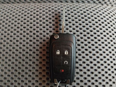 Used 2015 GMC Terrain SLE w/ Chrome Edition image 32