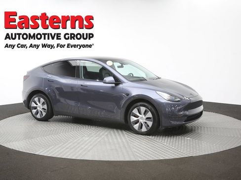 Used 2023 Tesla Model Y Long Range AWD/4WD image 43
