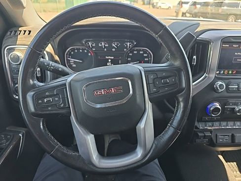 Used 2020 GMC Sierra 1500 SLE w/ SLE Value Package AWD/4WD image 12