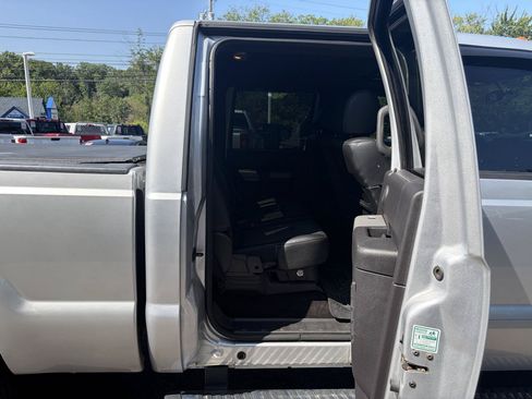 Used 2016 Ford F350 Lariat w/ Lariat Ultimate Package AWD/4WD image 39