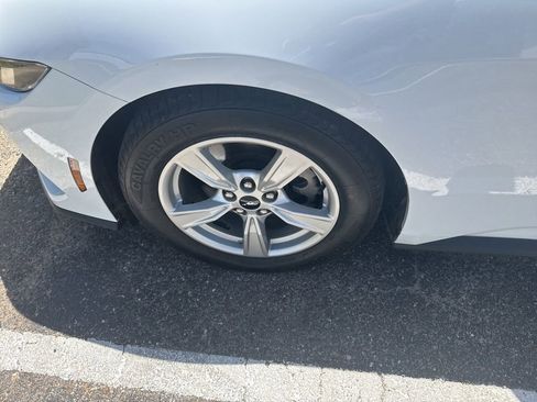 Used 2024 Ford Mustang Coupe image 19