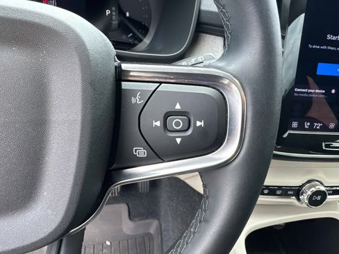 Used 2024 Volvo XC40 B5 Ultimate w/ Climate Package AWD/4WD image 30