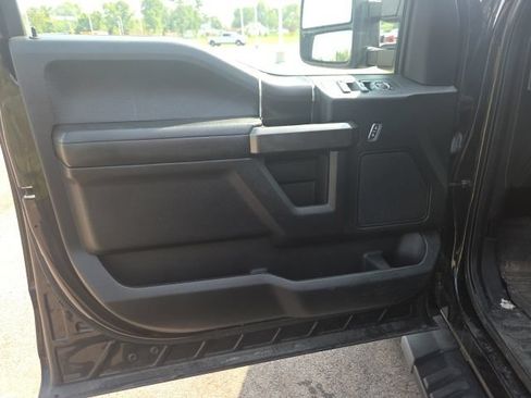 Used 2018 Ford F150 XLT w/ Equipment Group 302A Luxury AWD/4WD image 20