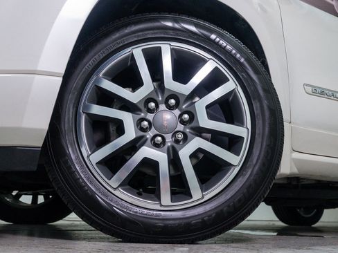 Used 2014 GMC Acadia Denali AWD/4WD image 6