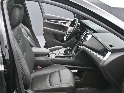 Used 2023 Cadillac XT5 Premium Luxury AWD/4WD image 11