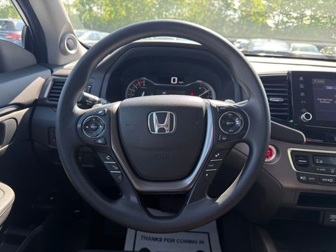 Certified 2023 Honda Ridgeline Sport image 12