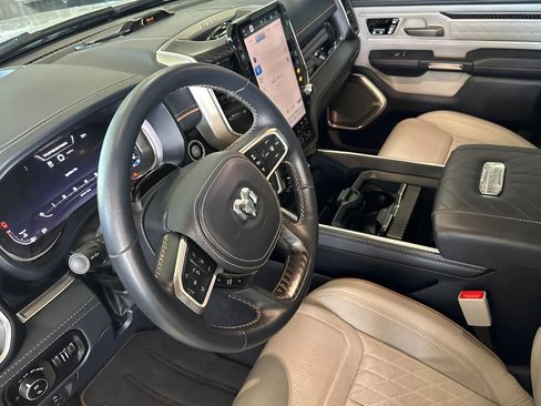 Certified 2025 RAM 1500 Tungsten w/ Trailer Tow Group image 10