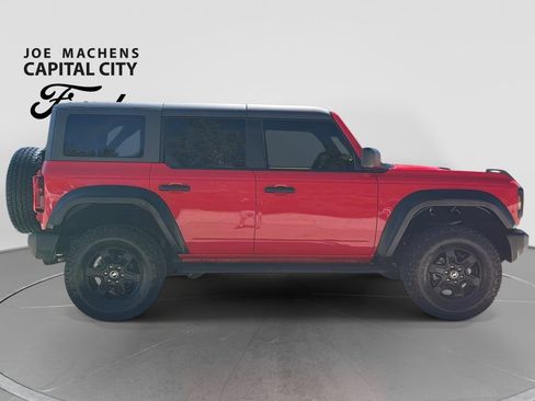 Used 2024 Ford Bronco Big Bend AWD/4WD image 3