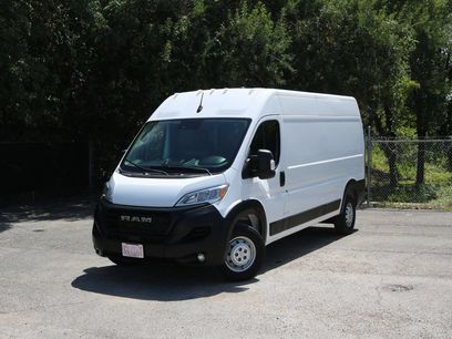 Used 2024 RAM ProMaster 2500 w/ Convenience Group