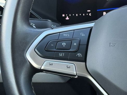 Used 2024 Volkswagen Taos S image 18