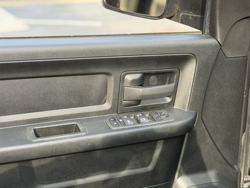 Used 2022 RAM 2500 Tradesman image 29