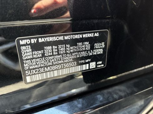 Used 2024 BMW X7 xDrive40i w/ Executive Package AWD/4WD image 35