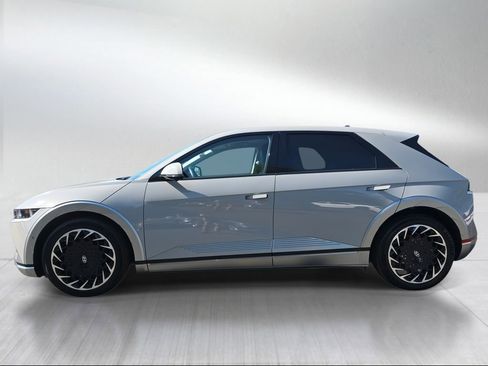 Used 2023 Hyundai Ioniq 5 Limited AWD/4WD image 6