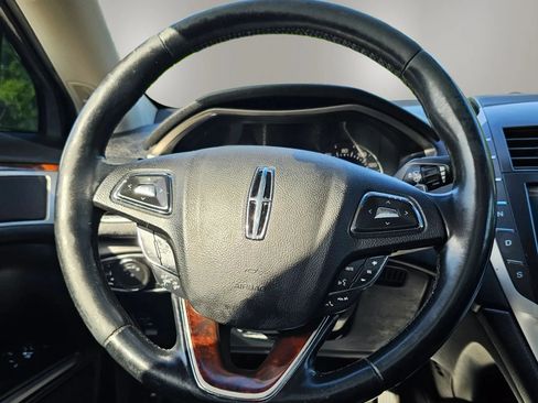 Used 2016 Lincoln MKZ w/ Equipment Group 300A Reserve FWD image 25