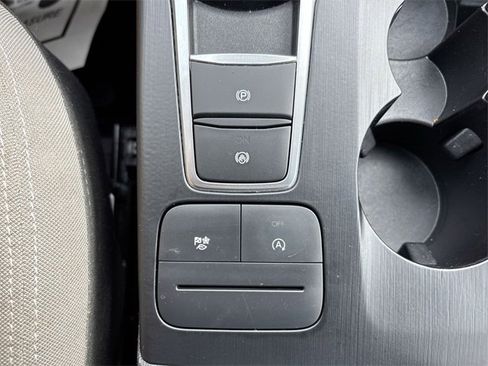 Used 2022 Ford Escape S image 34