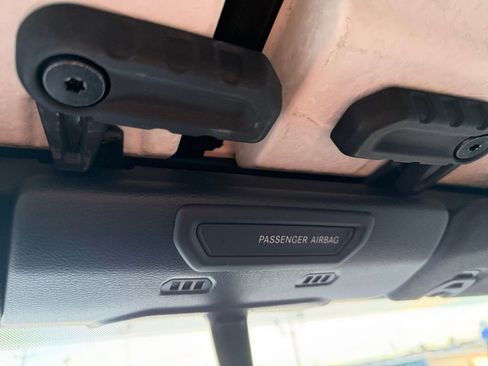 Used 2022 Jeep Gladiator Sport w/ Trailer Tow Package image 21