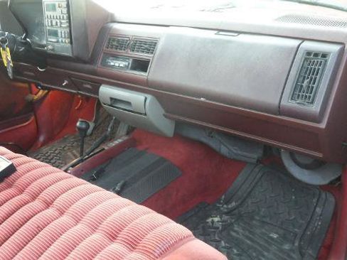 Used 1992 Chevrolet Silverado 2500 4x4 Regular Cab image 14