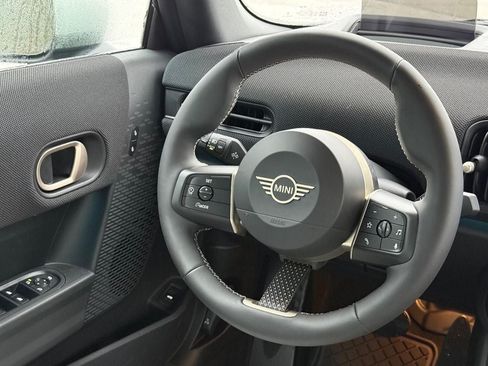 Used 2026 MINI Cooper S FWD image 9