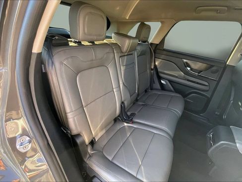 Used 2025 Lincoln Corsair Reserve FWD image 26