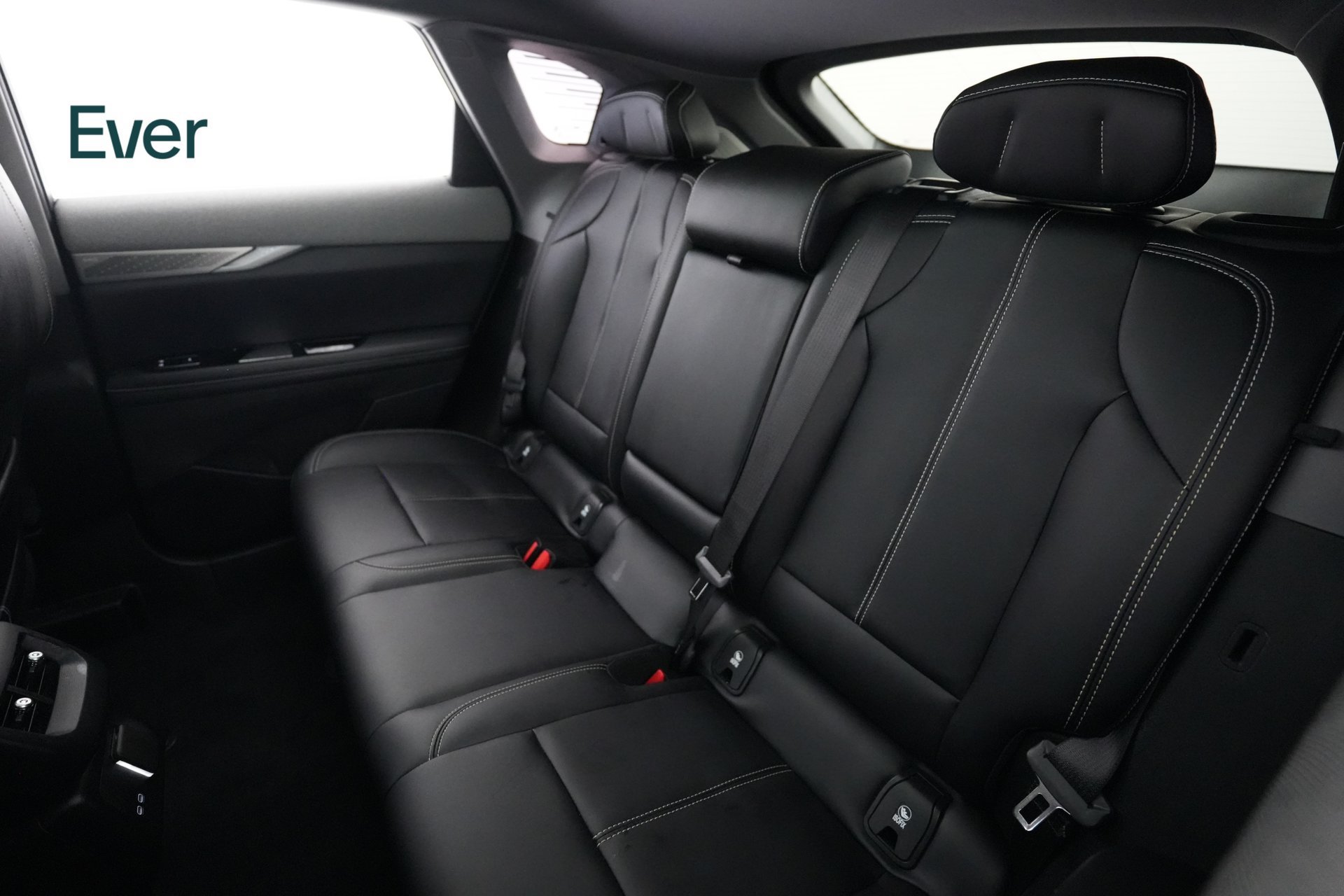 Used 2026 Cadillac Optiq Sport 1 w/ LPO, Floor Liner Package RWD image 24