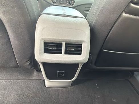 Used 2018 GMC Terrain SLE image 21