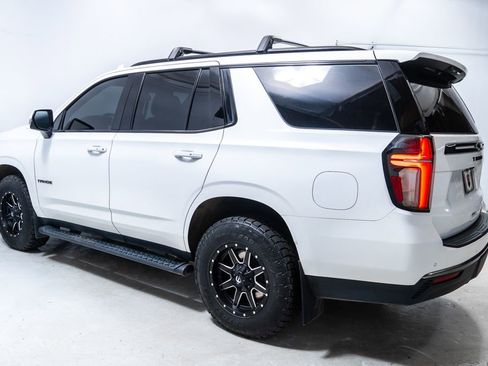 Used 2022 Chevrolet Tahoe RST w/ Luxury Package image 2