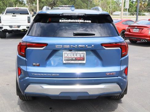 Used 2026 GMC Terrain Denali AWD/4WD image 8