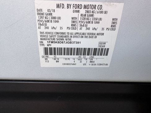 Used 2018 Ford Explorer XLT w/ Equipment Group 202A AWD/4WD image 27