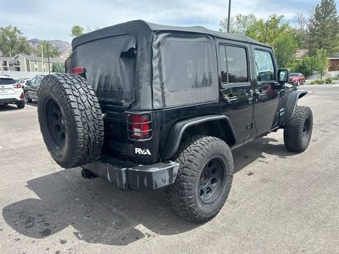 Used 2016 Jeep Wrangler Unlimited Sport w/ Quick Order Package 23S AWD/4WD image 3