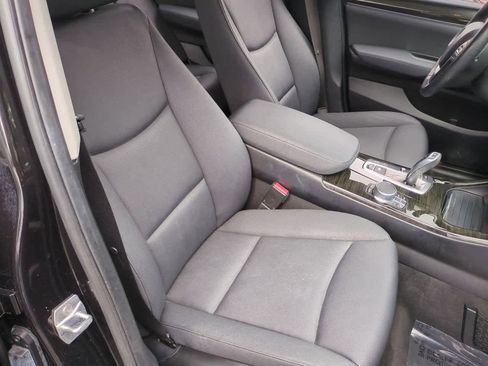 Used 2017 BMW X3 sDrive28i image 23