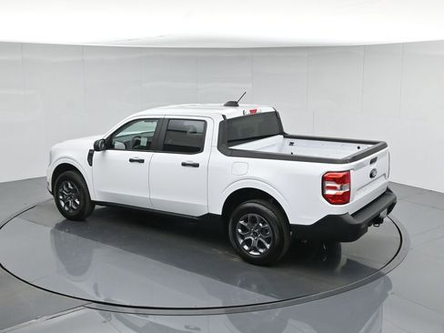 Certified 2025 Ford Maverick XLT w/ 4K Tow Package AWD/4WD image 43