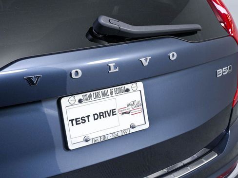 Certified 2024 Volvo XC90 B5 Plus w/ Protection Package Premier AWD/4WD image 40