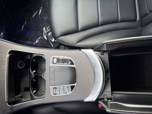 Used 2020 Mercedes-Benz GLC 350e 4MATIC image 23