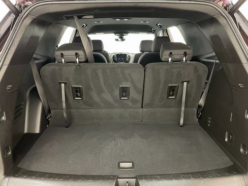 Certified 2022 Chevrolet Traverse LT image 44