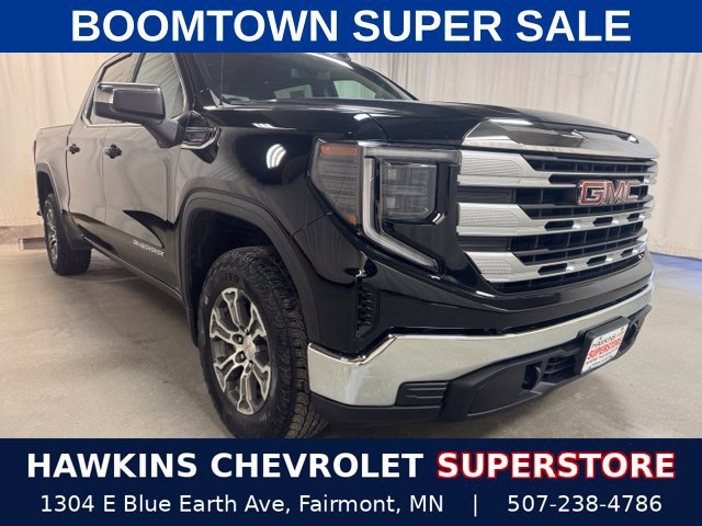 Used 2024 GMC Sierra 1500 SLE w/ X31 Off-Road Package AWD/4WD image 1