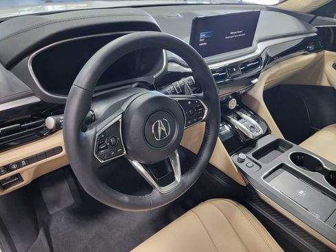 Certified 2025 Acura MDX SH-AWD image 12