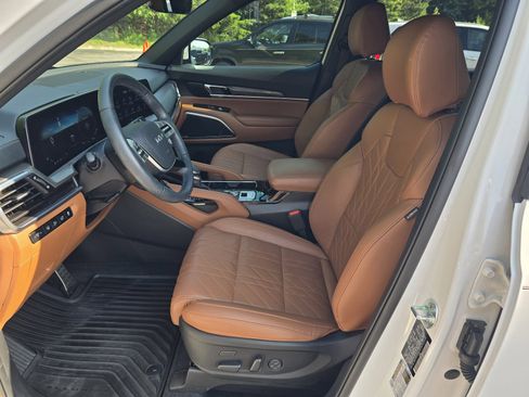 Used 2025 Kia Telluride SX X-Line AWD/4WD image 12