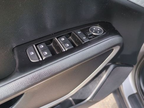 Used 2025 Kia Soul LX w/ LX Technology Package image 20