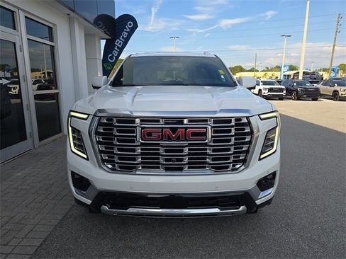 New 2026 GMC Yukon Denali w/ Sun & Power Step Package image 2