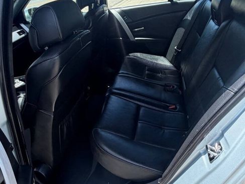Used 2007 BMW M5 RWD image 9