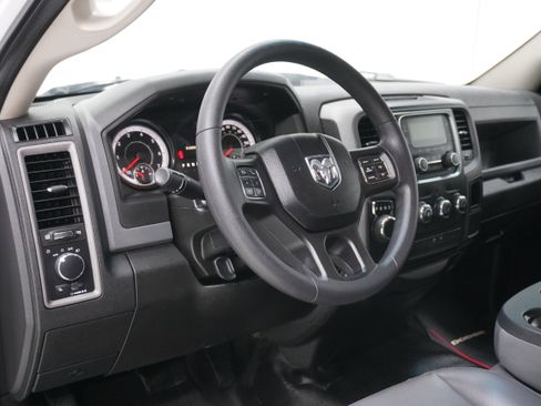 Used 2019 RAM 1500 Tradesman image 9