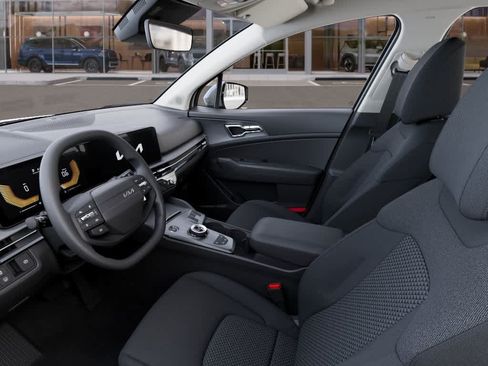 New 2027 Kia Sportage LX FWD image 17