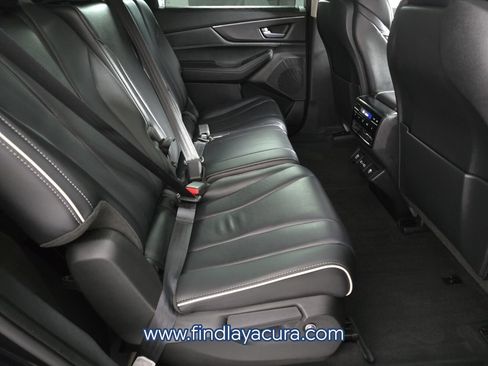 Used 2023 Acura MDX SH-AWD w/ Advance Package image 19