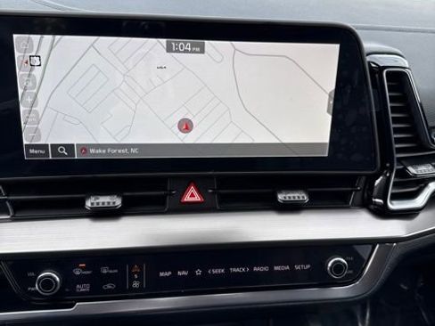 Certified 2025 Kia Sportage EX w/ Premium Package image 13